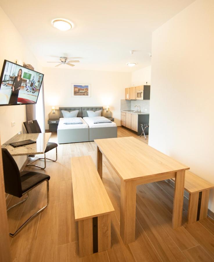 Stadthotel Donauwörth Exteriör bild
