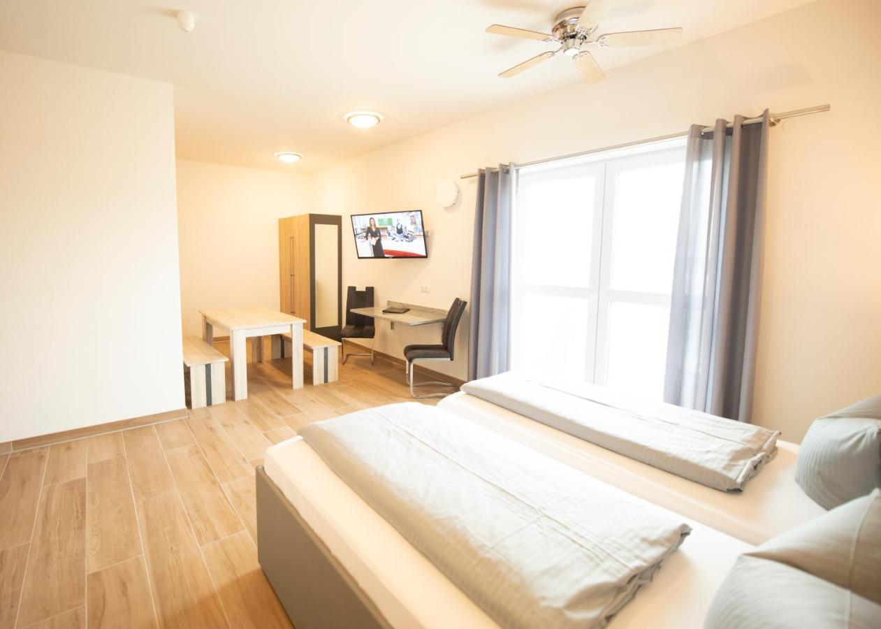 Stadthotel Donauwörth Exteriör bild